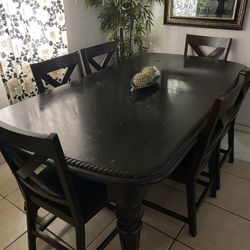 Dinning Table