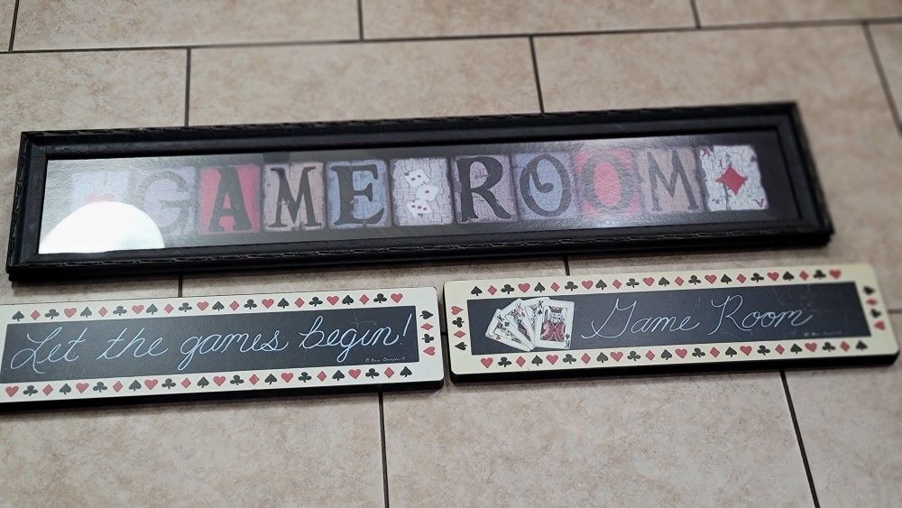 GAMEROOM DECOR