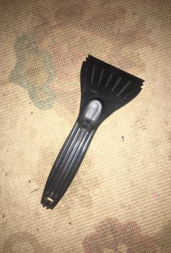 Ice/Snow Windshield Scraper