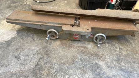 Delta edge planer