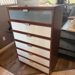 Bedroom dresser 