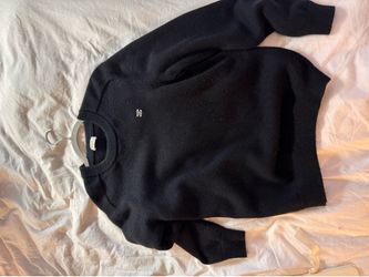 Men’s knitted crewneck ￼