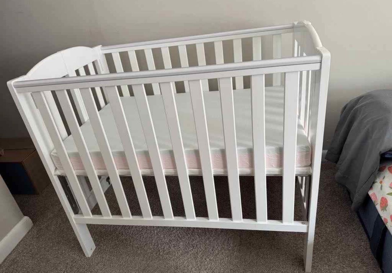 Baby Crib 