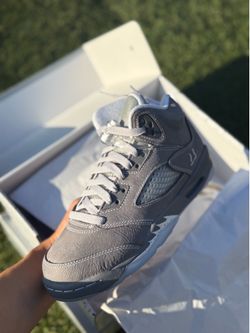 Jordan 5 Retro Wolf Grey Men’s Size 7.5