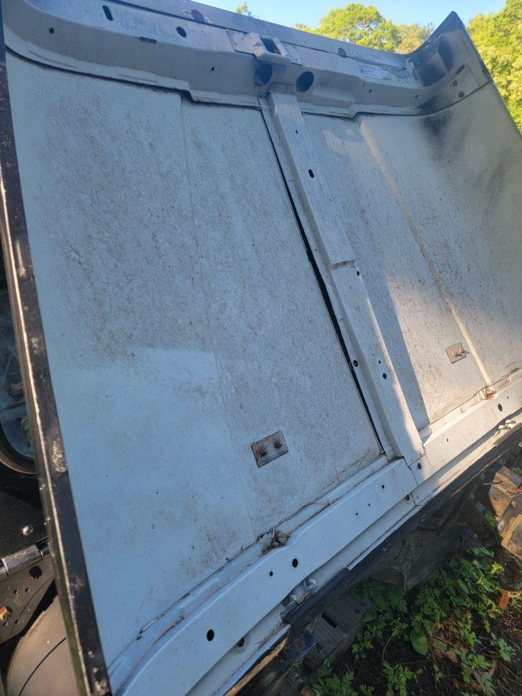 Jeep Wrangler Hood