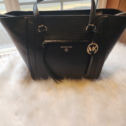 New So Pretty Michael Kors Black Leather Handbag Tote Bag Purse