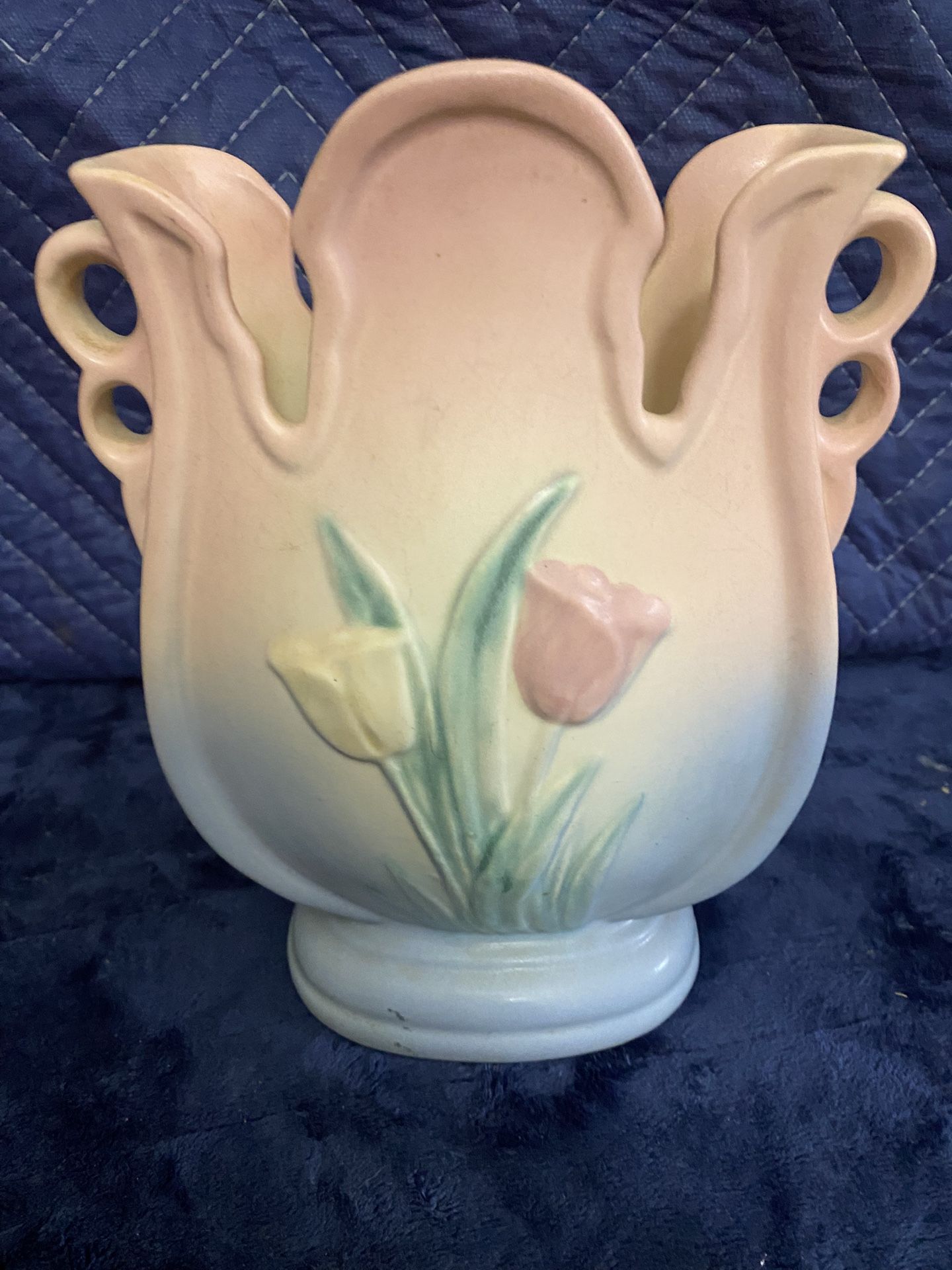 Antique(1(contact info removed)) Original Hull Pottery Tulip 11-33-6" 
