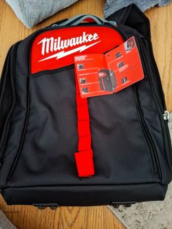 Milwaukee low profile backpack