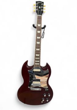 2012 Limited Edition Gibson SG Heritage Cherry w/ Hard Shell Case