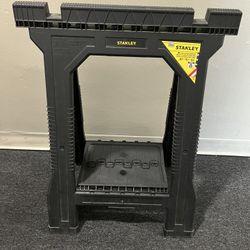 4 Sawhorses 