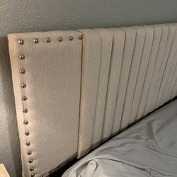 QUEEN TRUNDLE BED with Storage 