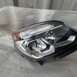 2016 UP 2017 CHEVY EQUINOX HEADLIGHT 