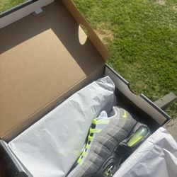 Neon Air  Max 95  
