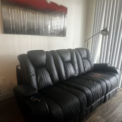 Leather Reclinable Couch