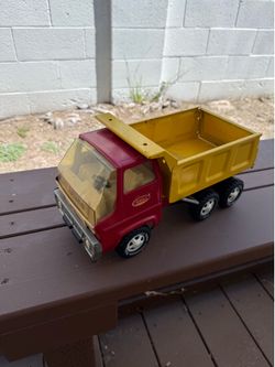Vintage Tonka Dumptruck