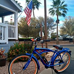 Margaritaville It's Five O'Clock Somewhere  Beach Cruiser  ⛱️ Like New!