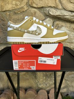 Nike Dunk Low “Barely Paisley” Size 5.5 Women’s / 4Y