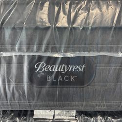 Queen beautyrest black c class plush pillowtop 