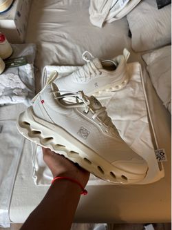 On Cloud x Loewe 9US Mens