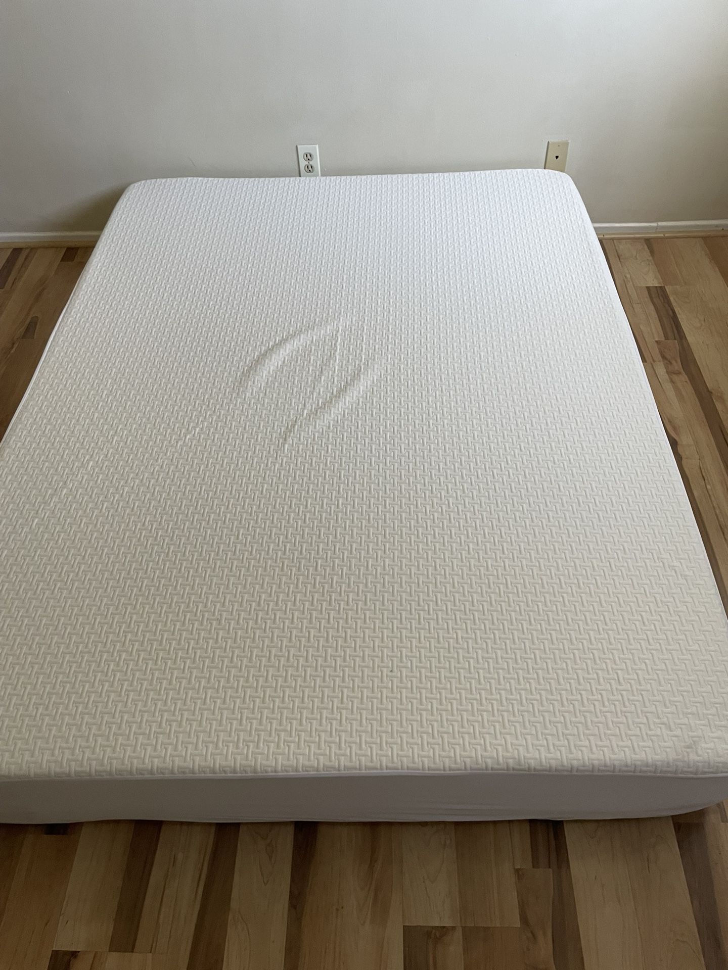 Ninus Queen Mattress
