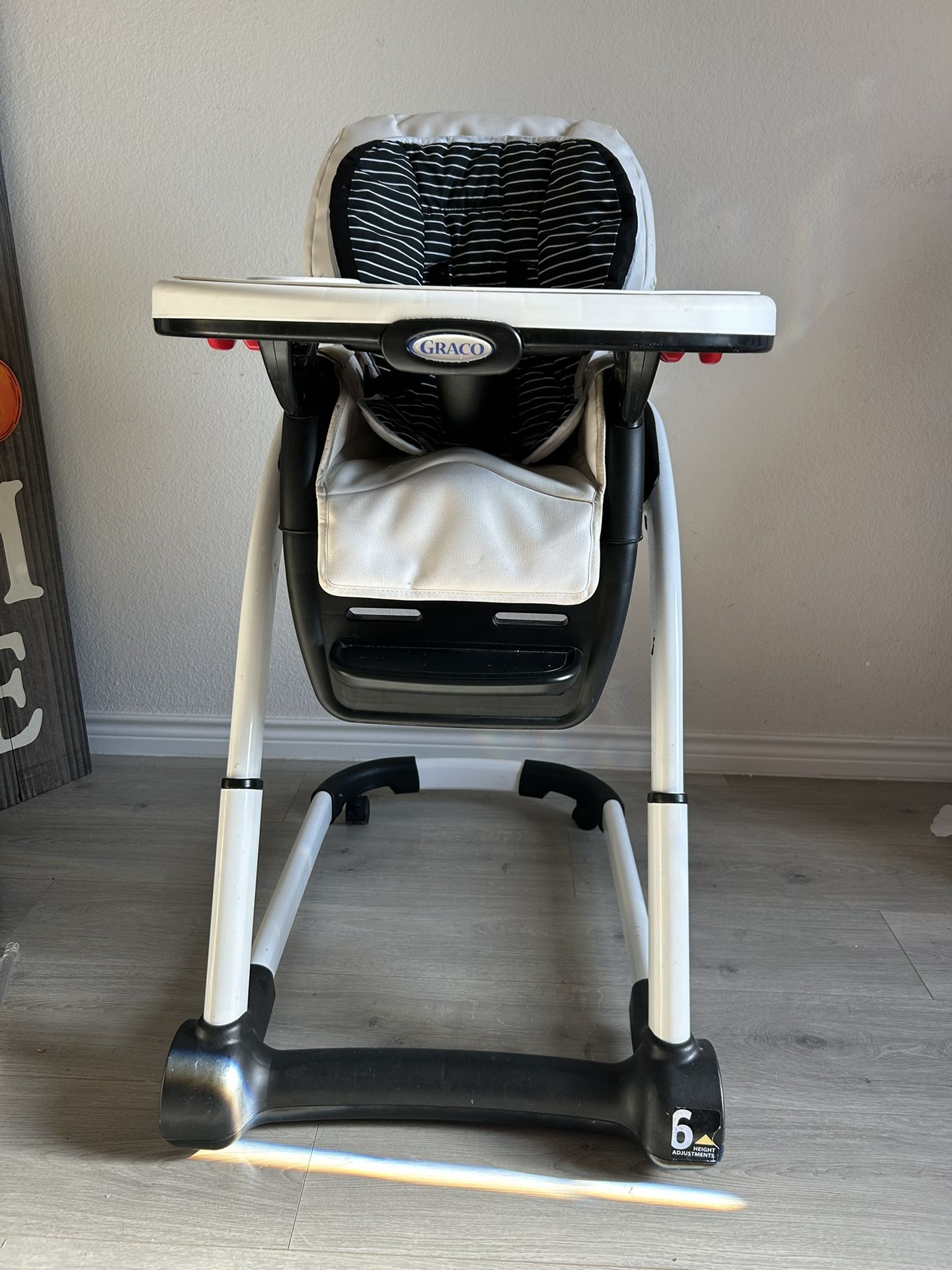 Graco 6 in 1 Convertible High Chair