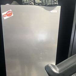 Tall Slim Refrigerator Or Freezer 