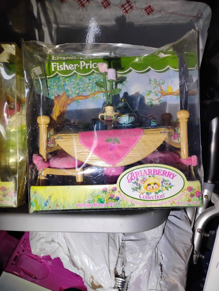 Fisher Price Dining Room BriarBear Collection