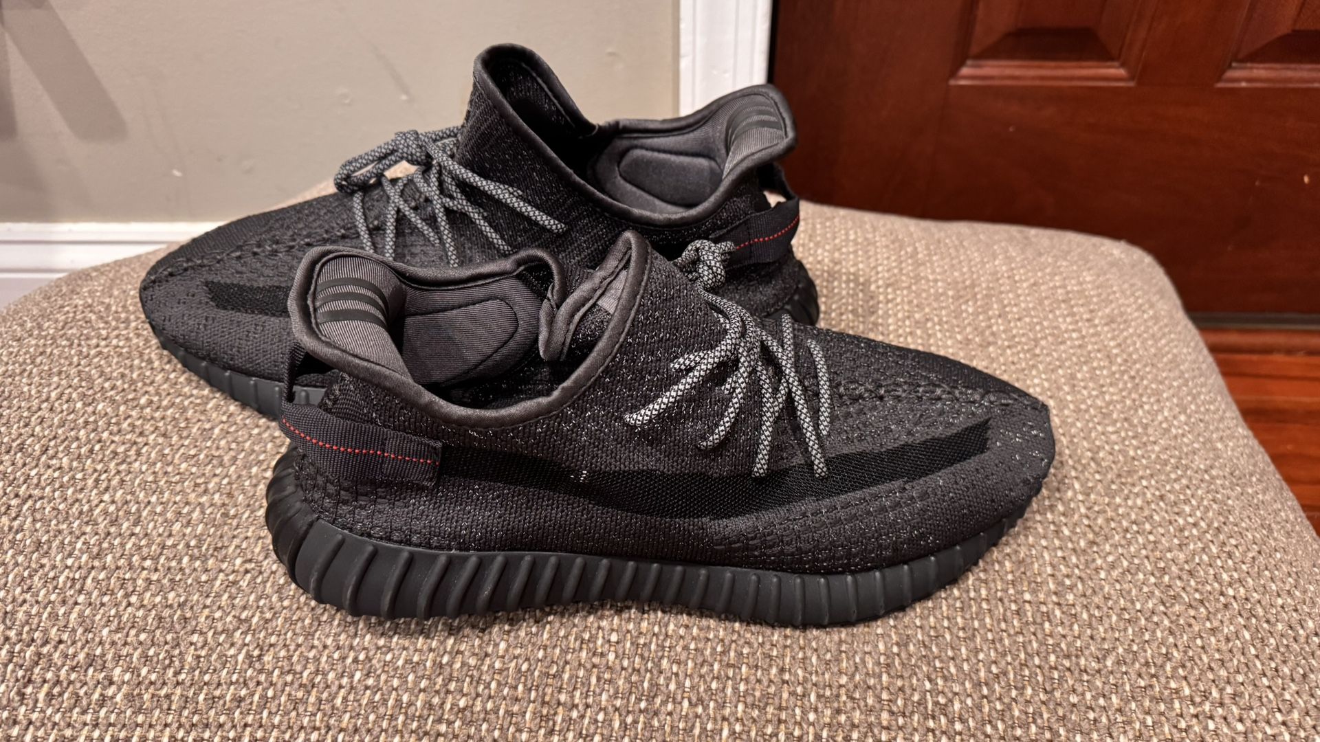Adidas Yeezy Boost 350 V2 "Black - Static" sneakers