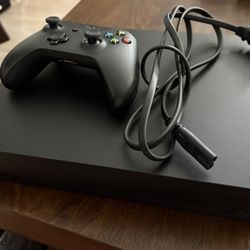 Xbox One X 1TB Console W Controller