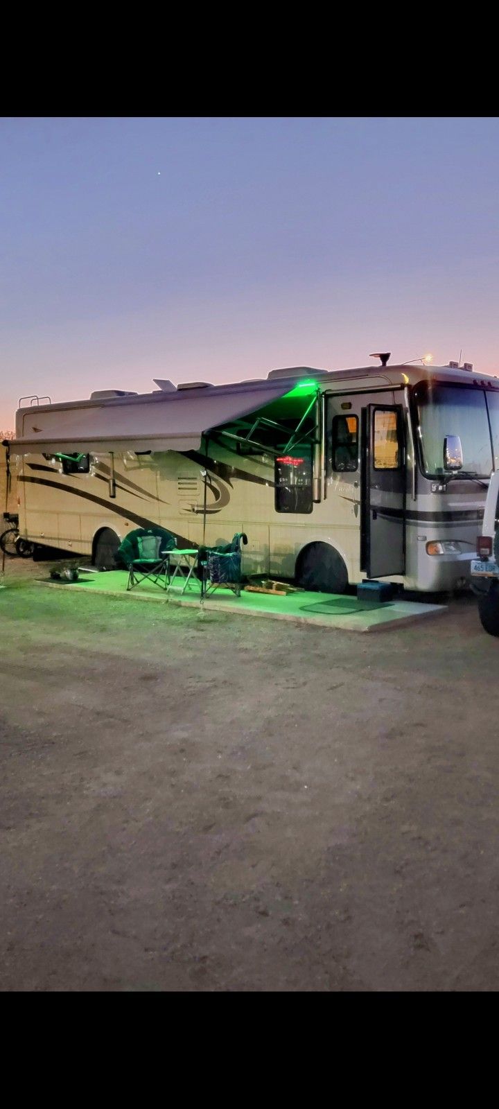 2005 Monaco Knight PDD36