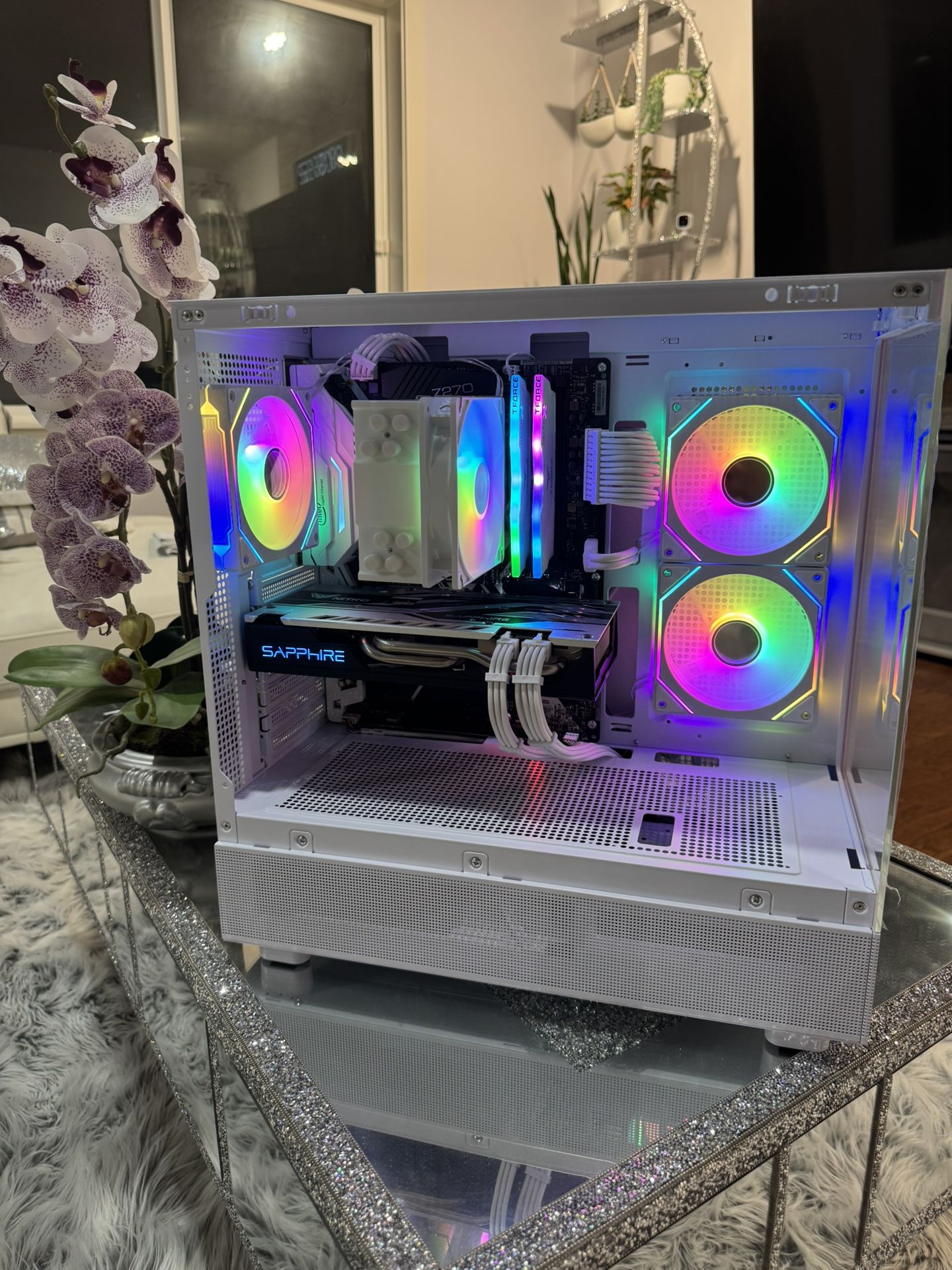 White E-Sports Gaming PC Build