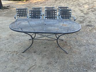 High quality outdoor aluminum table + 7 chairs