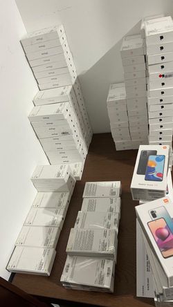Apple Iphone 12, 13, 14, 15, 15 pro and 15 pro max - new and sealed