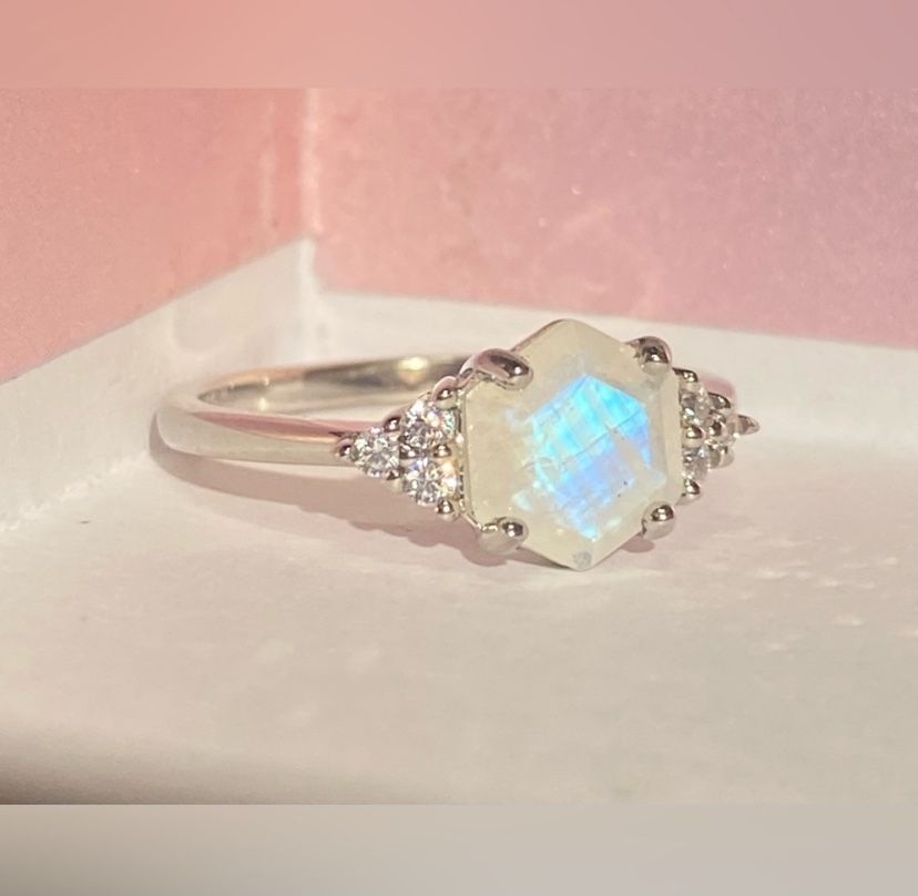 Moonstone Ring S925 Size 6, 7 Or 8