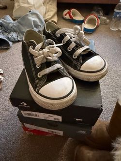 Toddler Converse Size 8