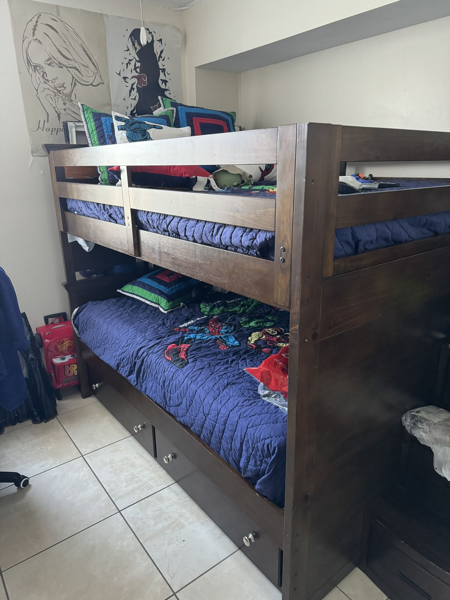 Full Bunked Bed With Twin Trundle Bed 