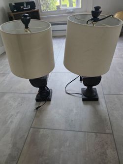 Matching lamps