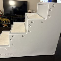 Set Of Pet Steps 
