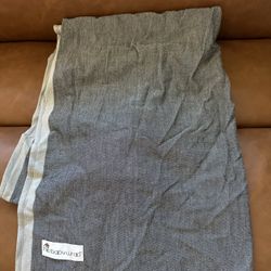 Hip Baby Wrap - Infant Wrap Carrier for newborns and toddlers