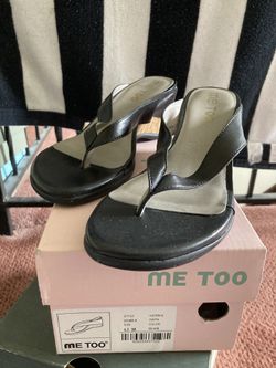 Me Too Sandals Size 6.5