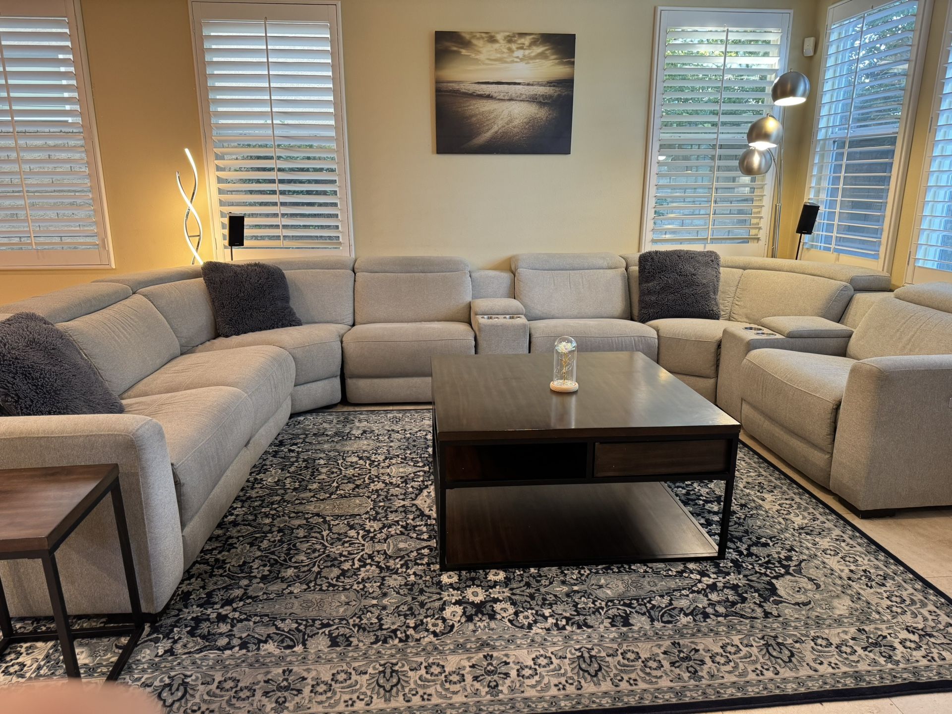 Living Spaces Sectional Couch With 5 Recliners