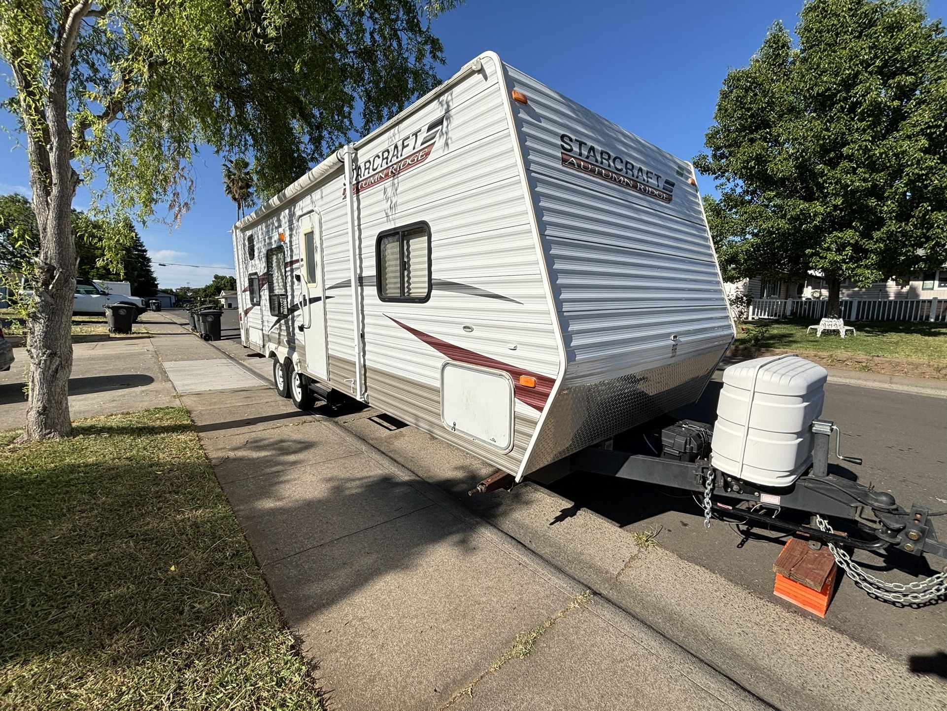 2010 StarCraft Bunk House Camper 27ft.