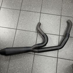 Harley Davidson M8 Softail Exhaust