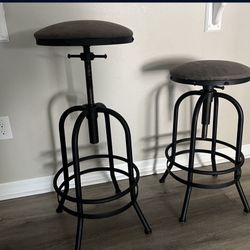 Adjustable Height Bar Stools (4) Sold As Set Never Used Like New