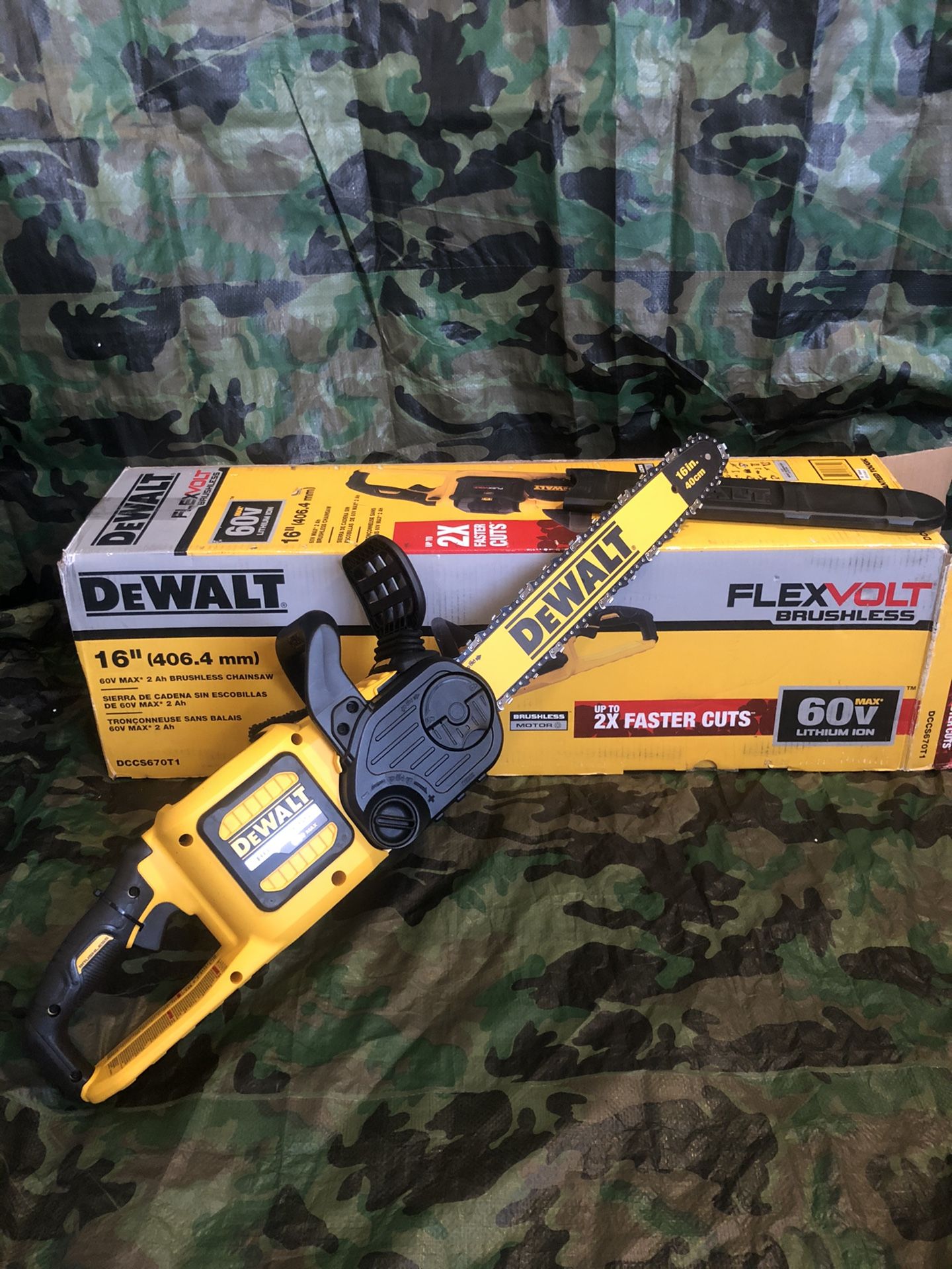 Dewalt Chainsaw 16” Flex Volt Brushless “tool Only”