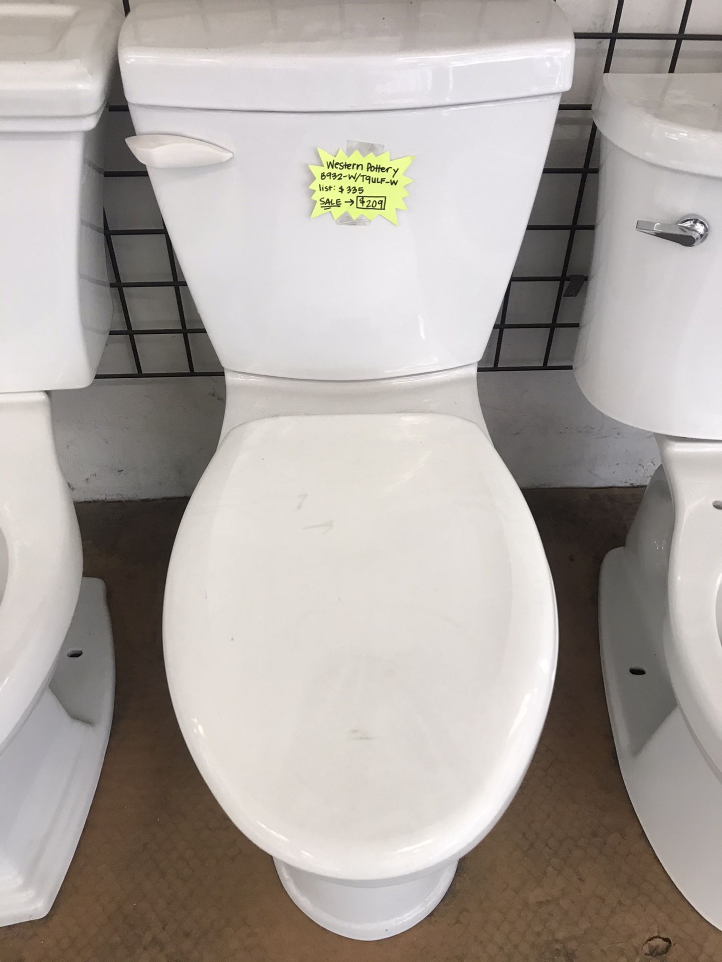 Western Pottery White Toilet