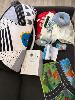 Baby Essentials Bundle – Bottles, Pacifiers, Nursing Pump, Play Mat & More