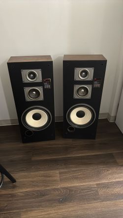 Big Stereo Speakers