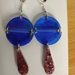 Blue 💙 And Pink Glitter Earins 