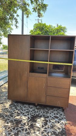 Armoire pick up Modesto